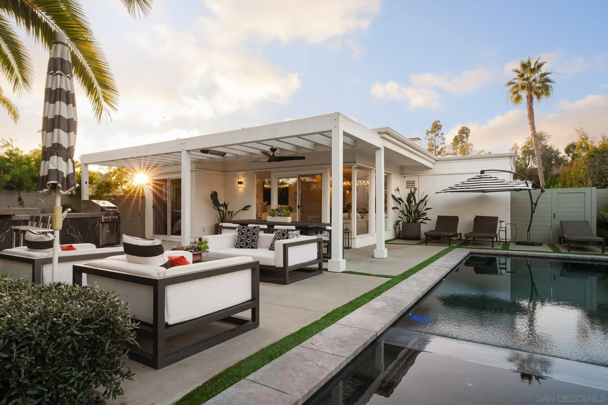 7026 Estrella De Mar Rd