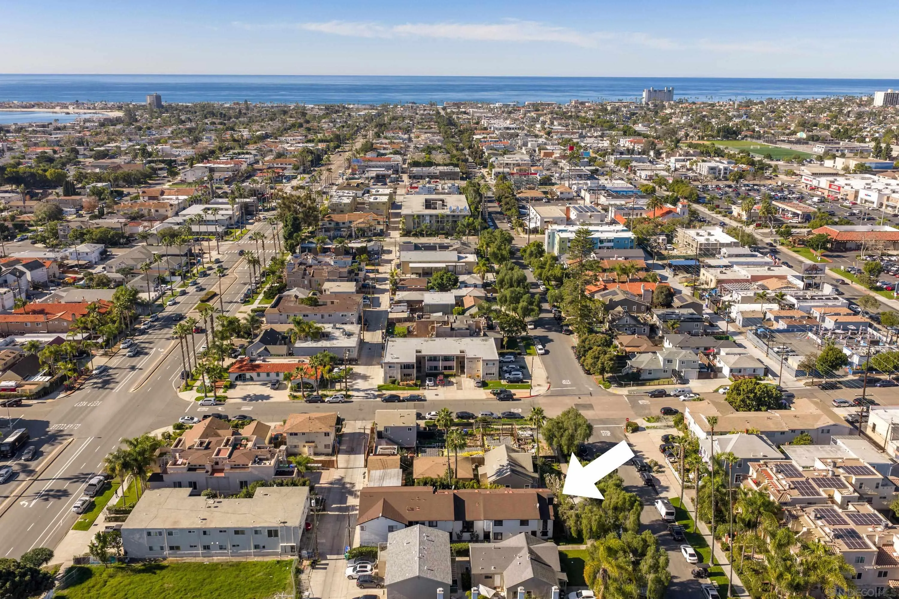 1819 Hornblend St #1