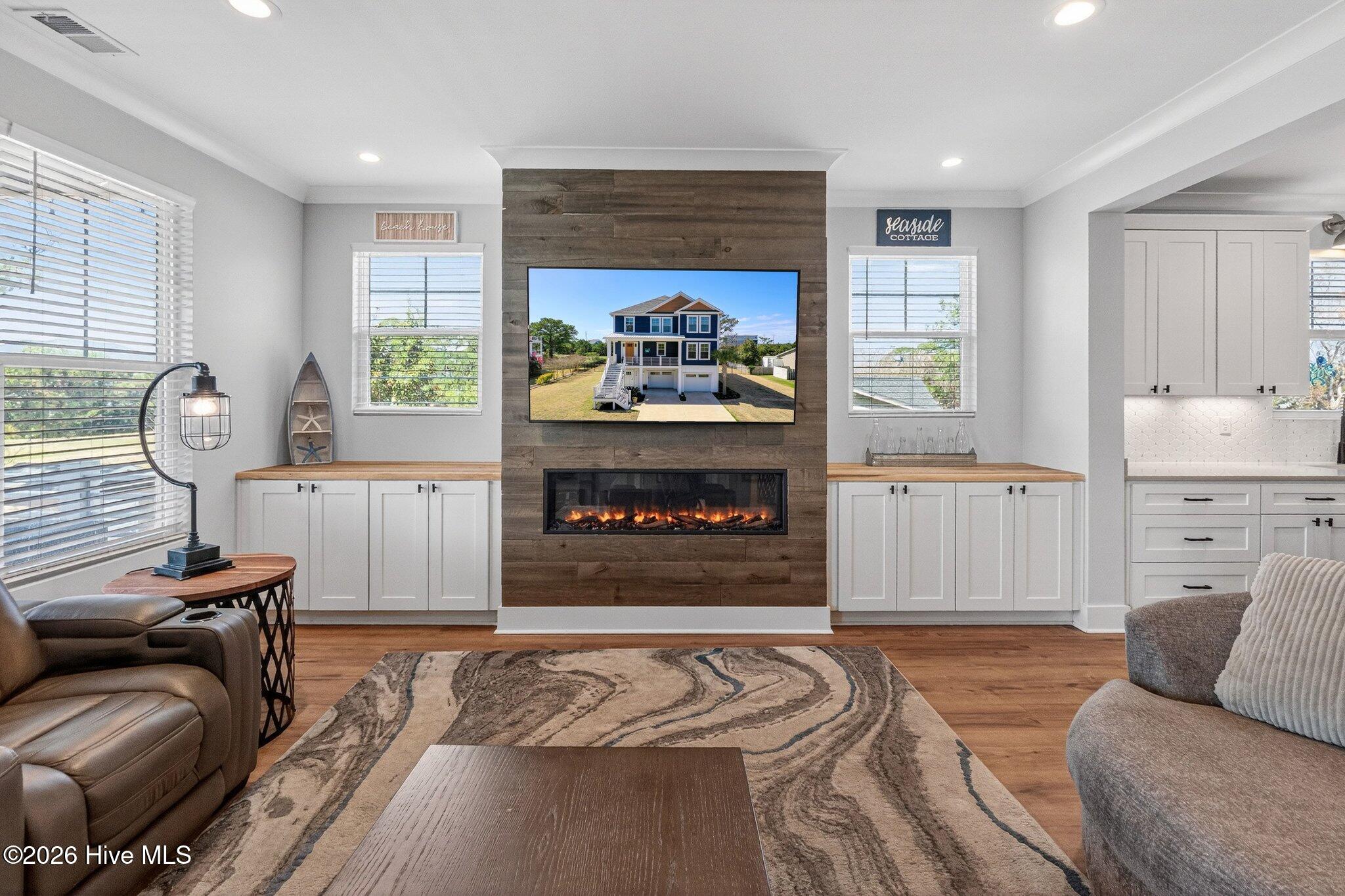 8124 Lakeview Drive