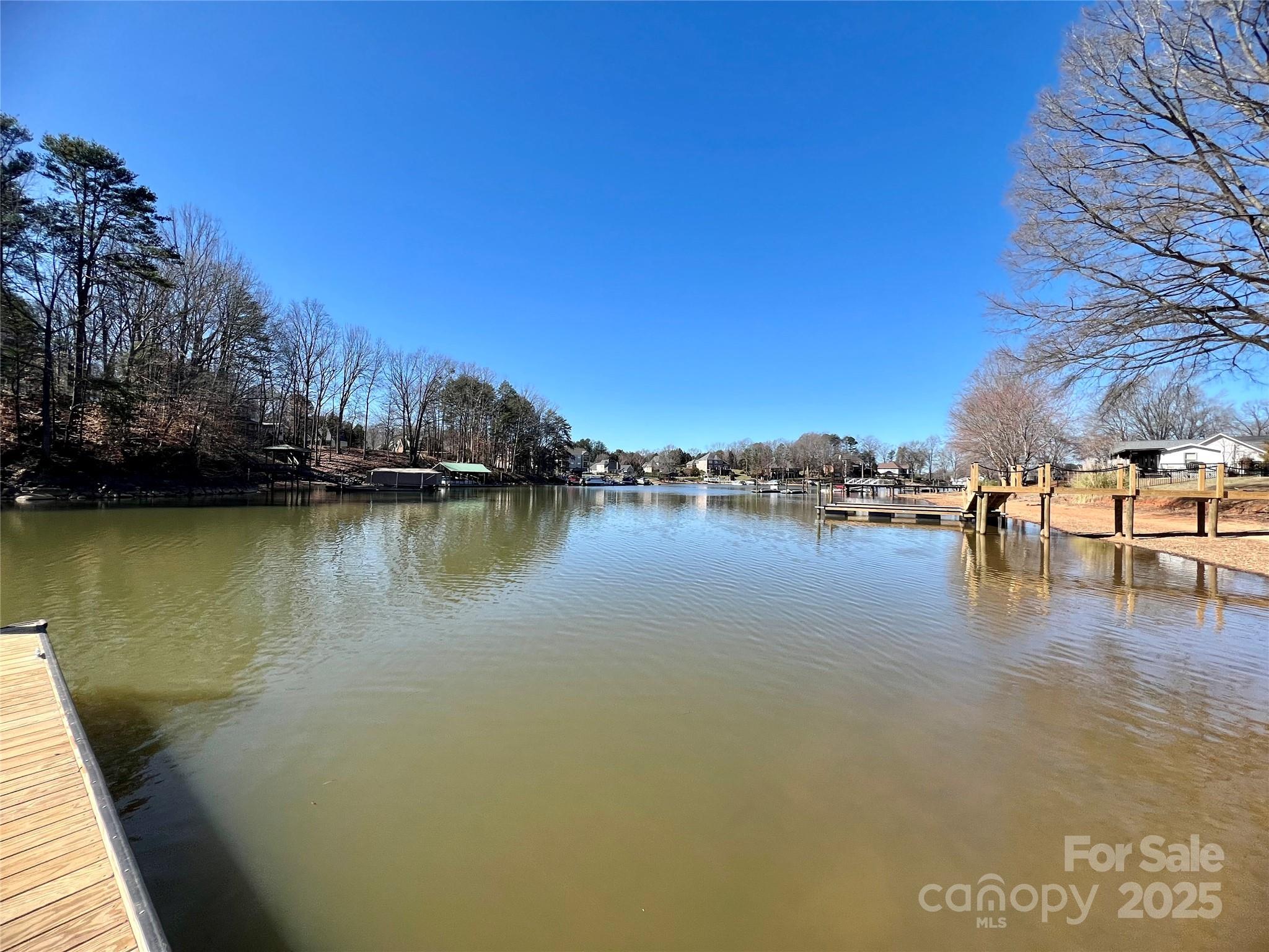 324 Bridgewater Lane