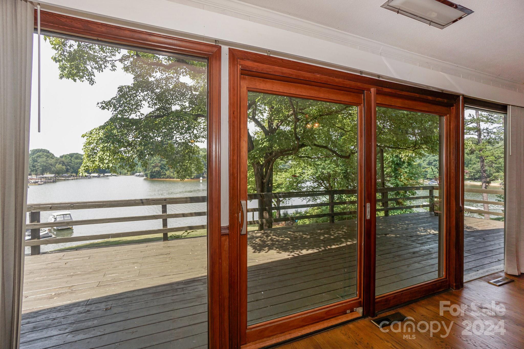 230 Shady Cove Road