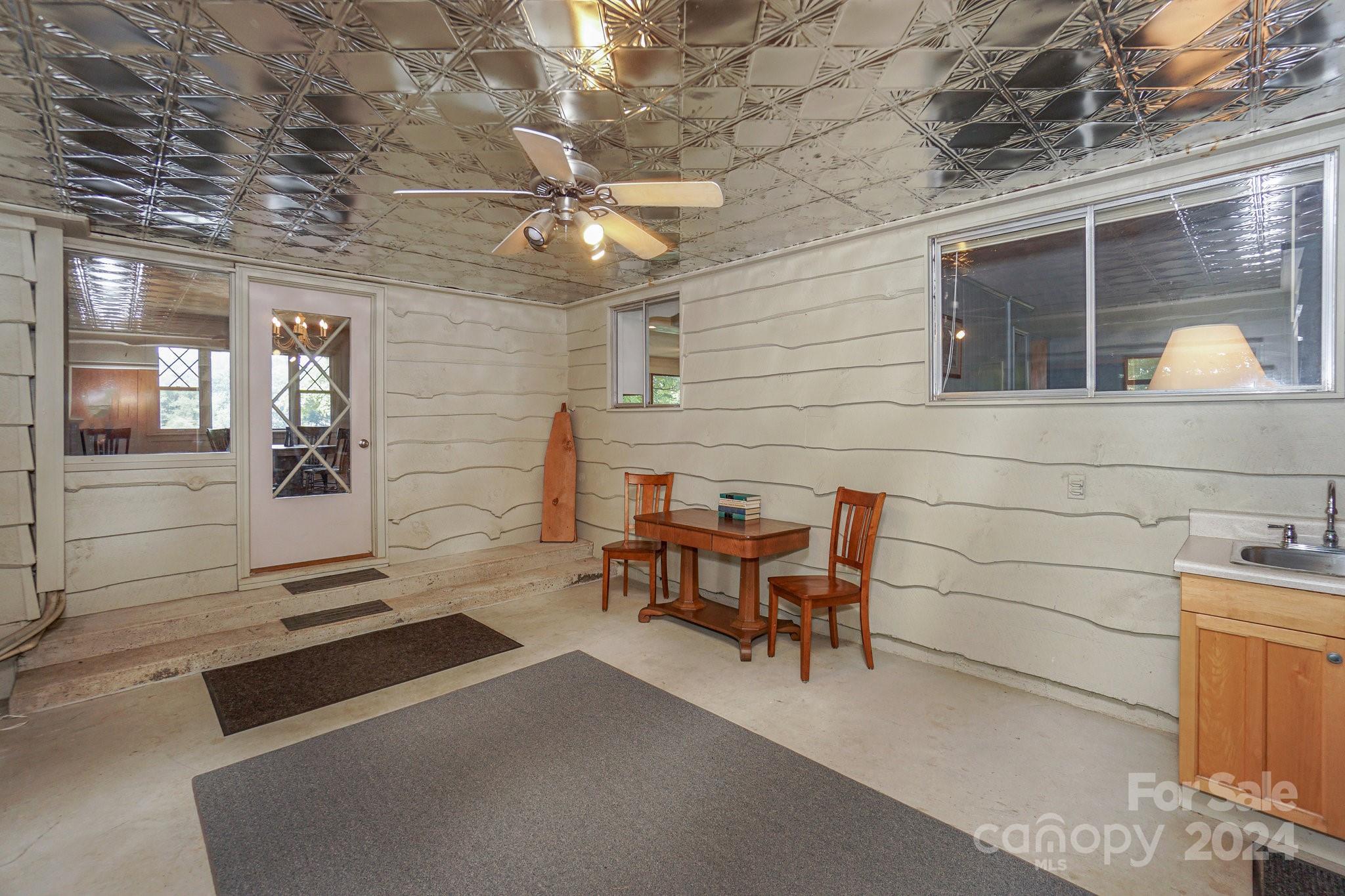 230 Shady Cove Road