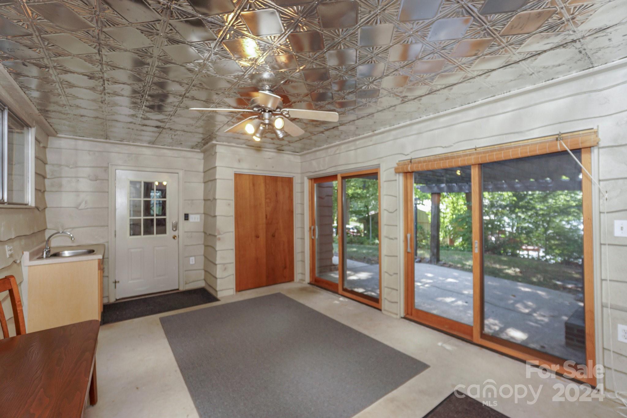 230 Shady Cove Road