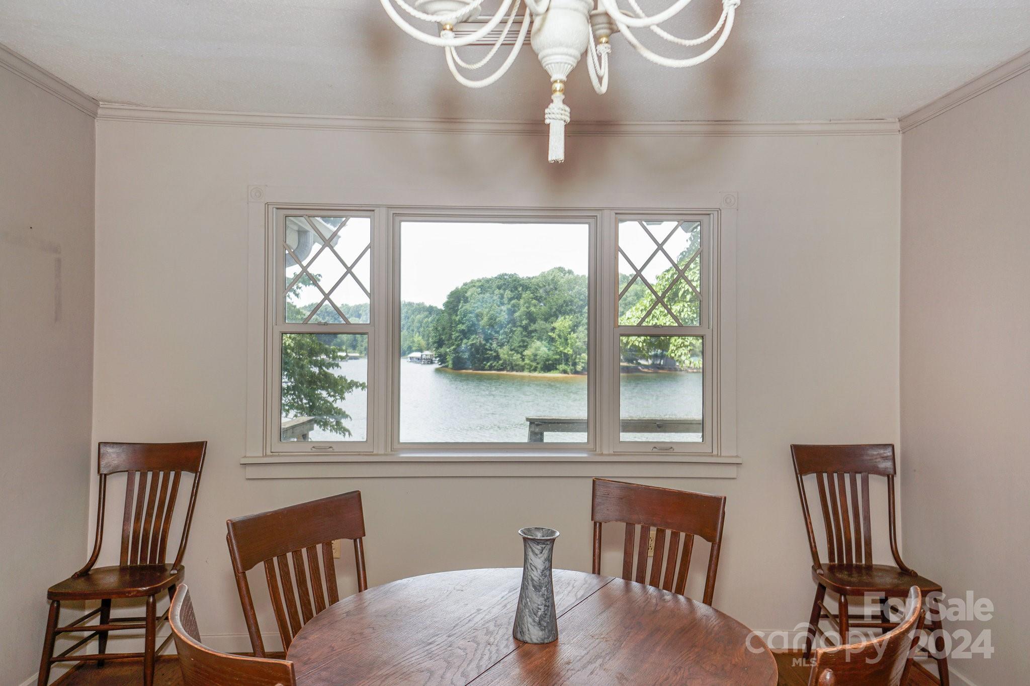 230 Shady Cove Road