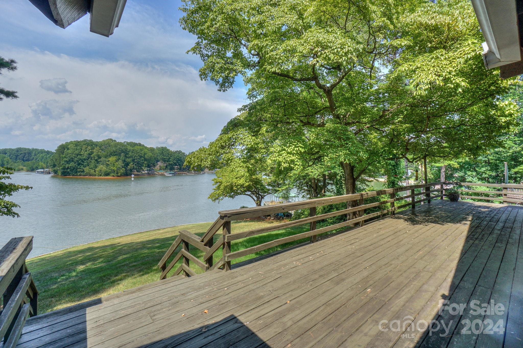 230 Shady Cove Road