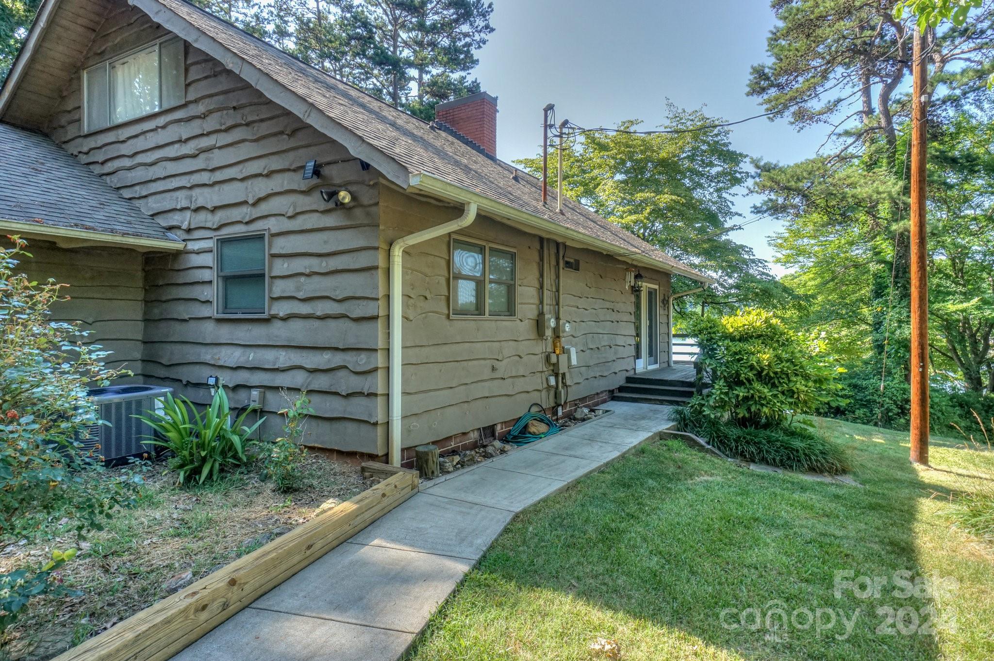 230 Shady Cove Road