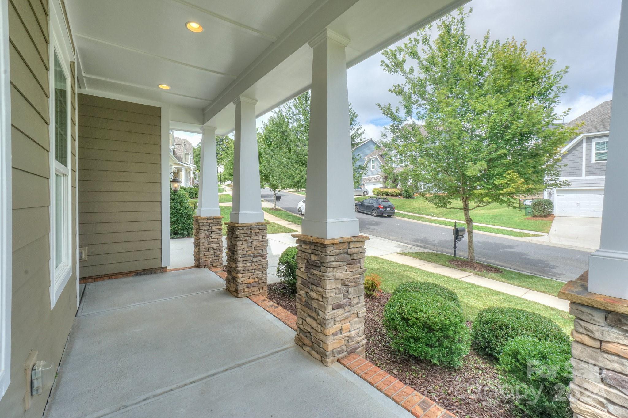 220 Church Street Unit: 92