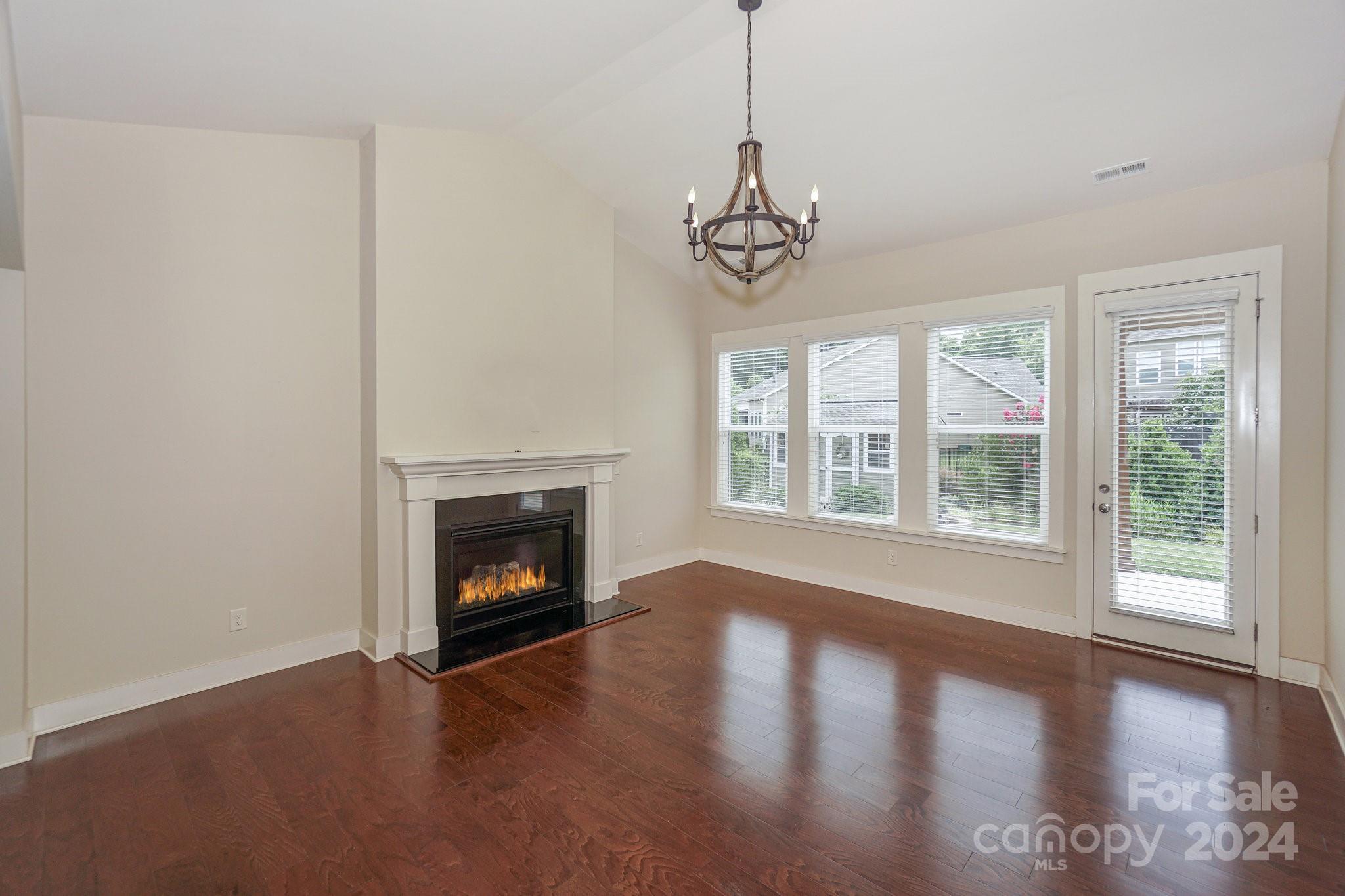 220 Church Street Unit: 92