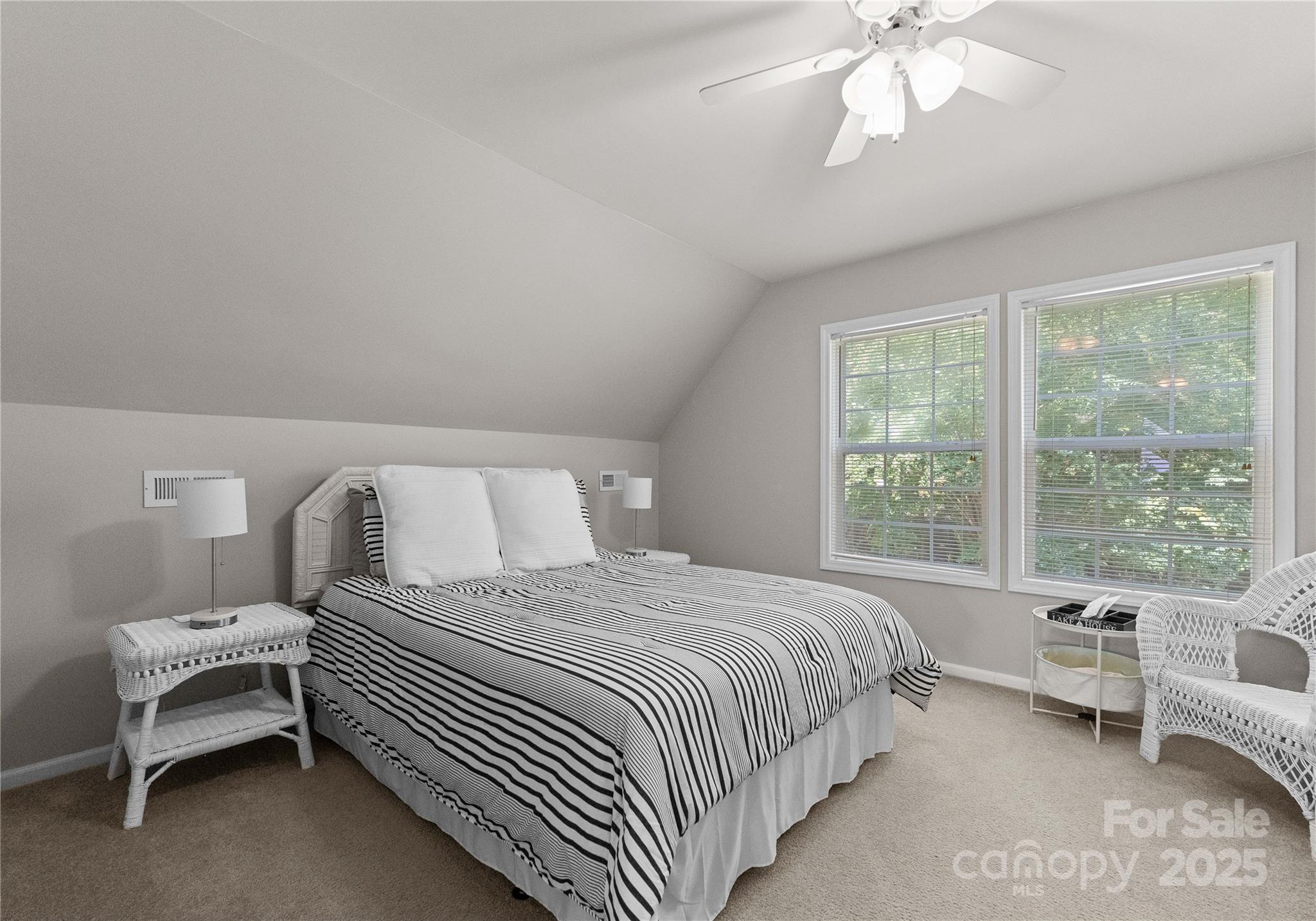 7997 Redbird Lane