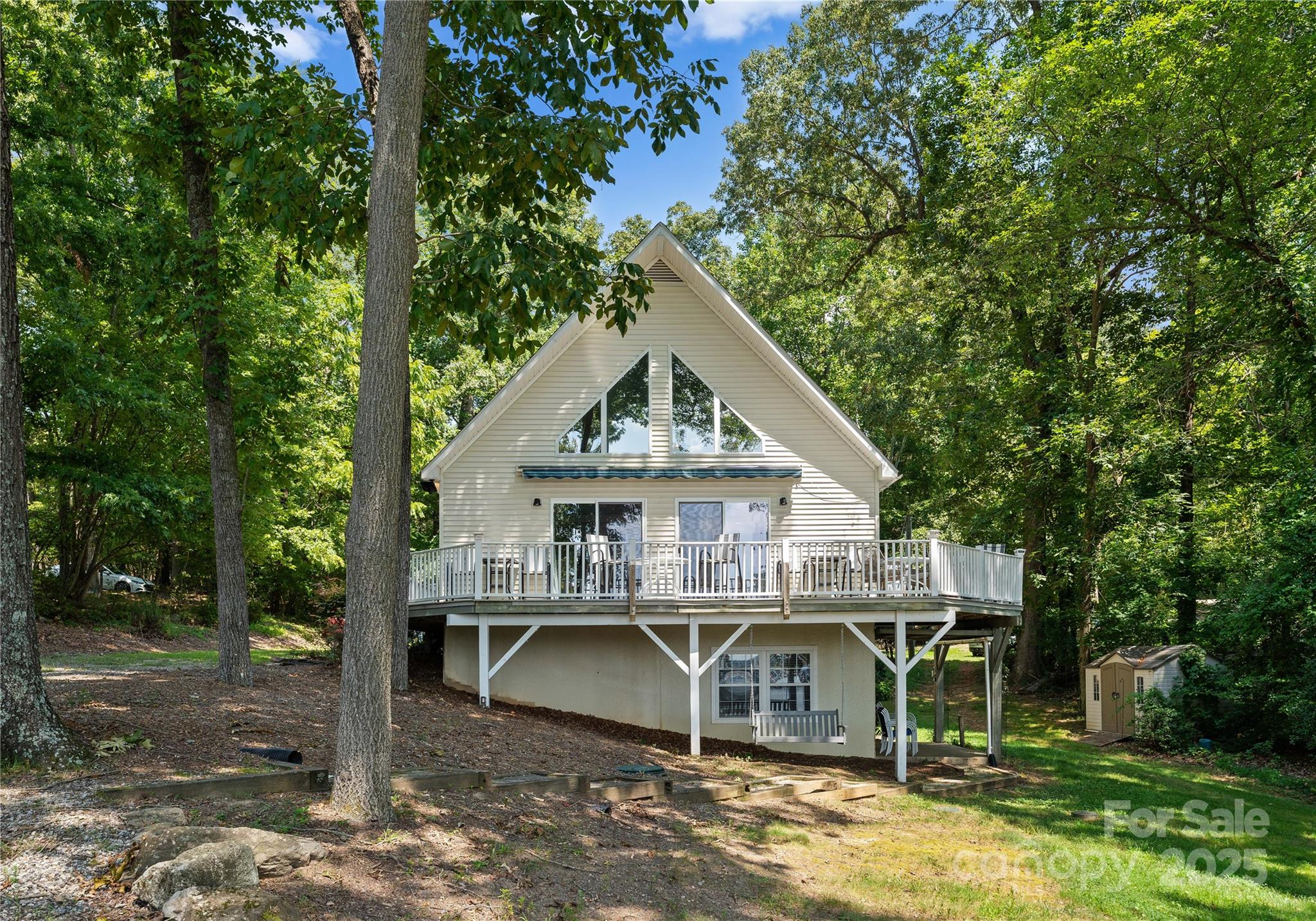 7997 Redbird Lane