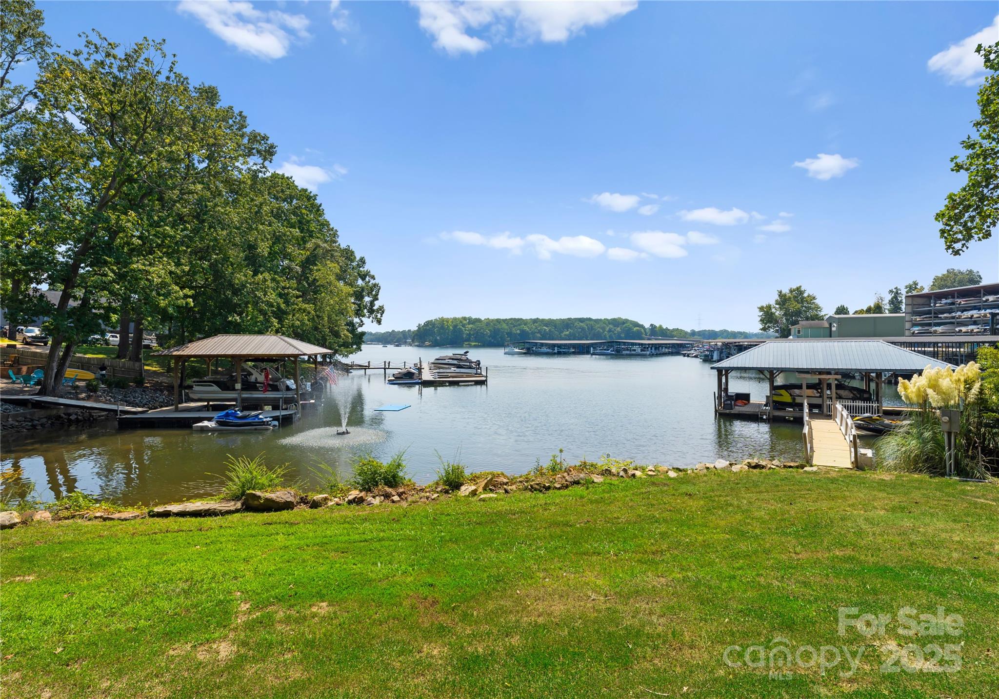 7997 Redbird Lane