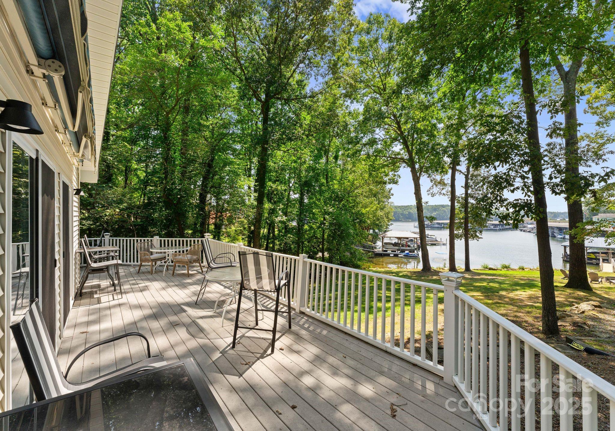 7997 Redbird Lane