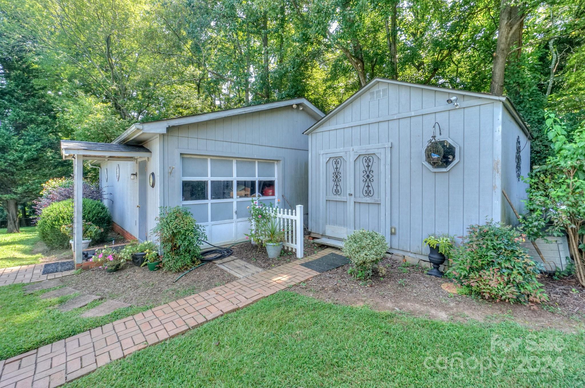 714 Dogwood Street