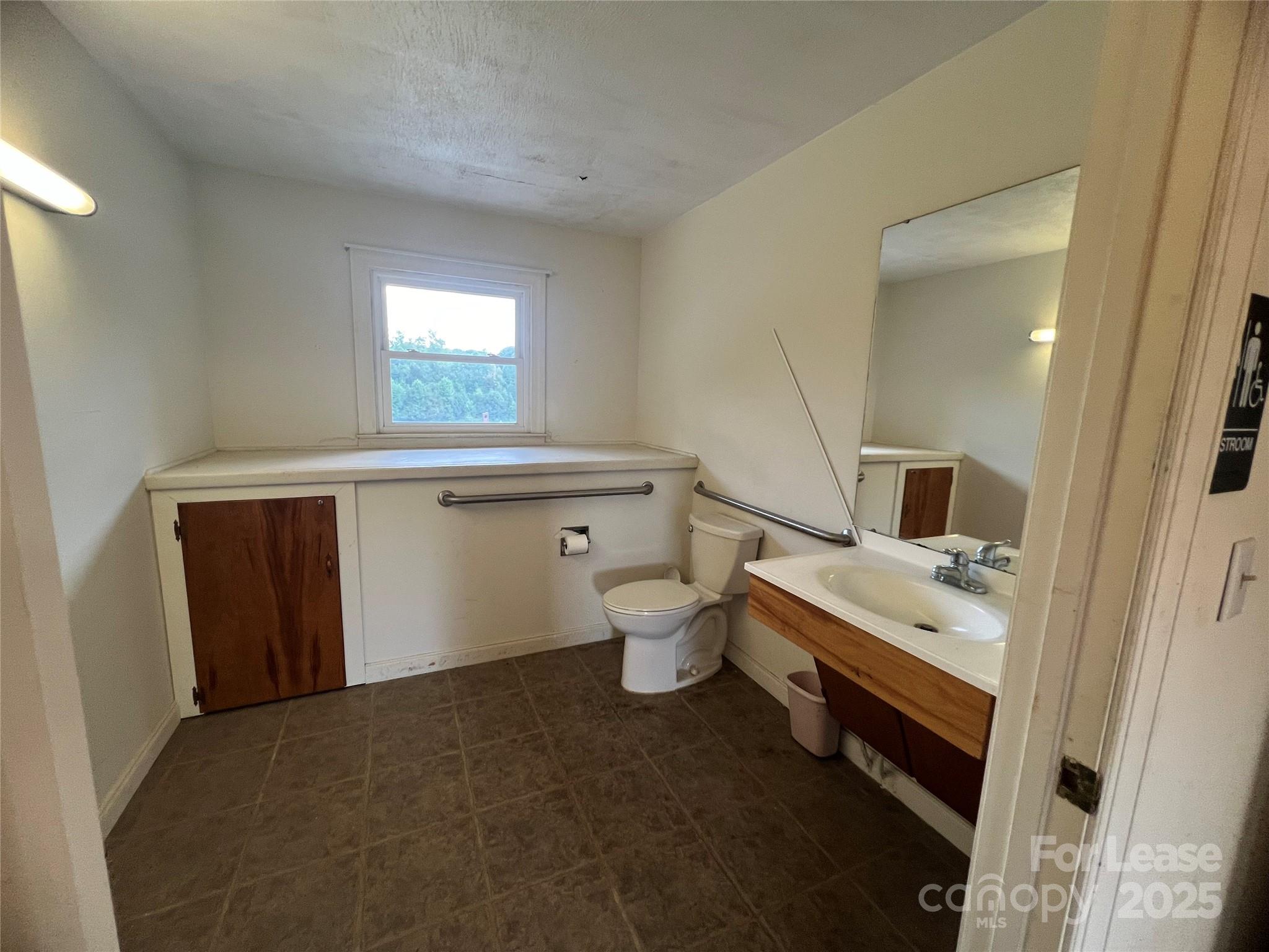 152 Ervin Road