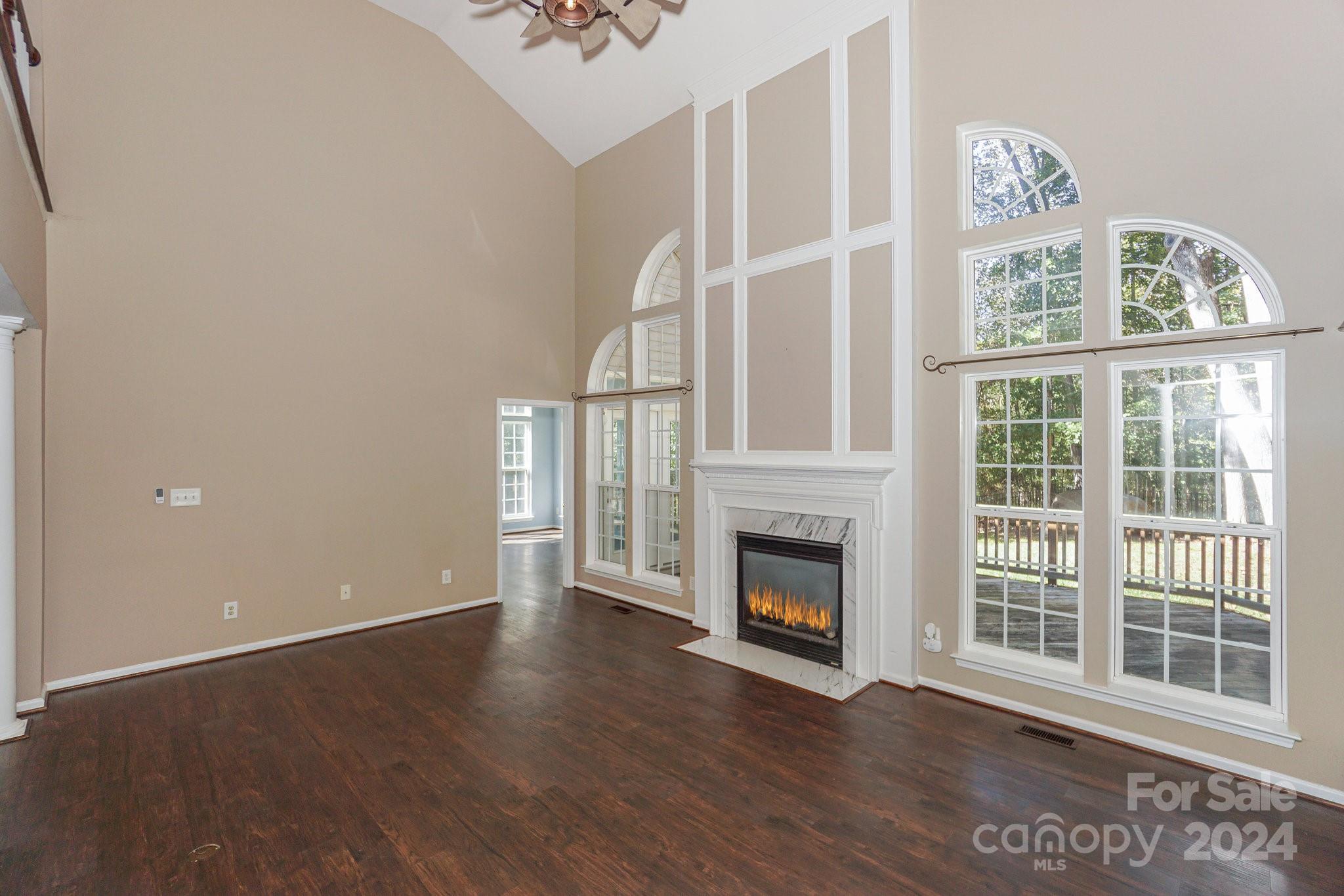 132 Monument Court