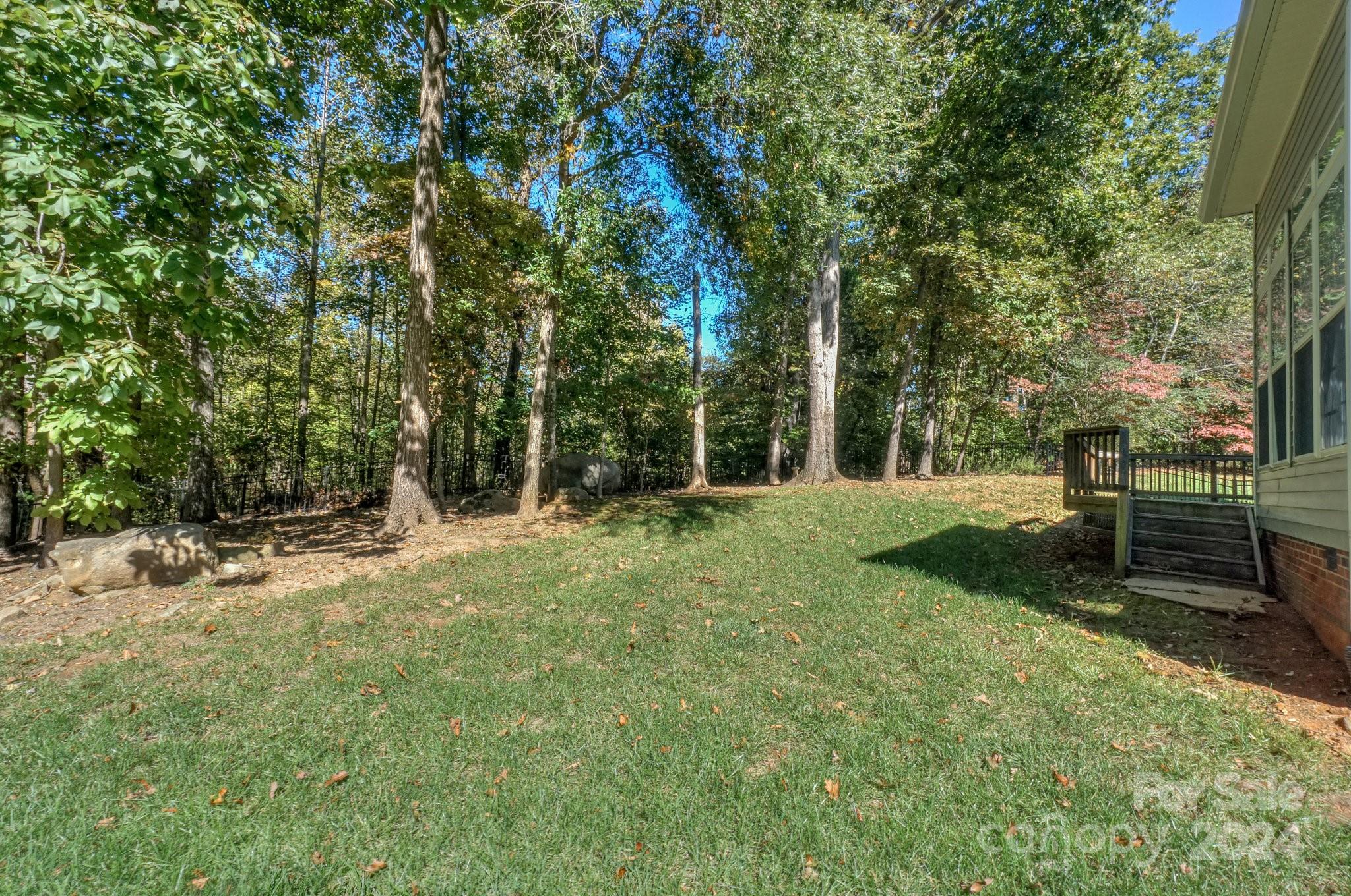 132 Monument Court