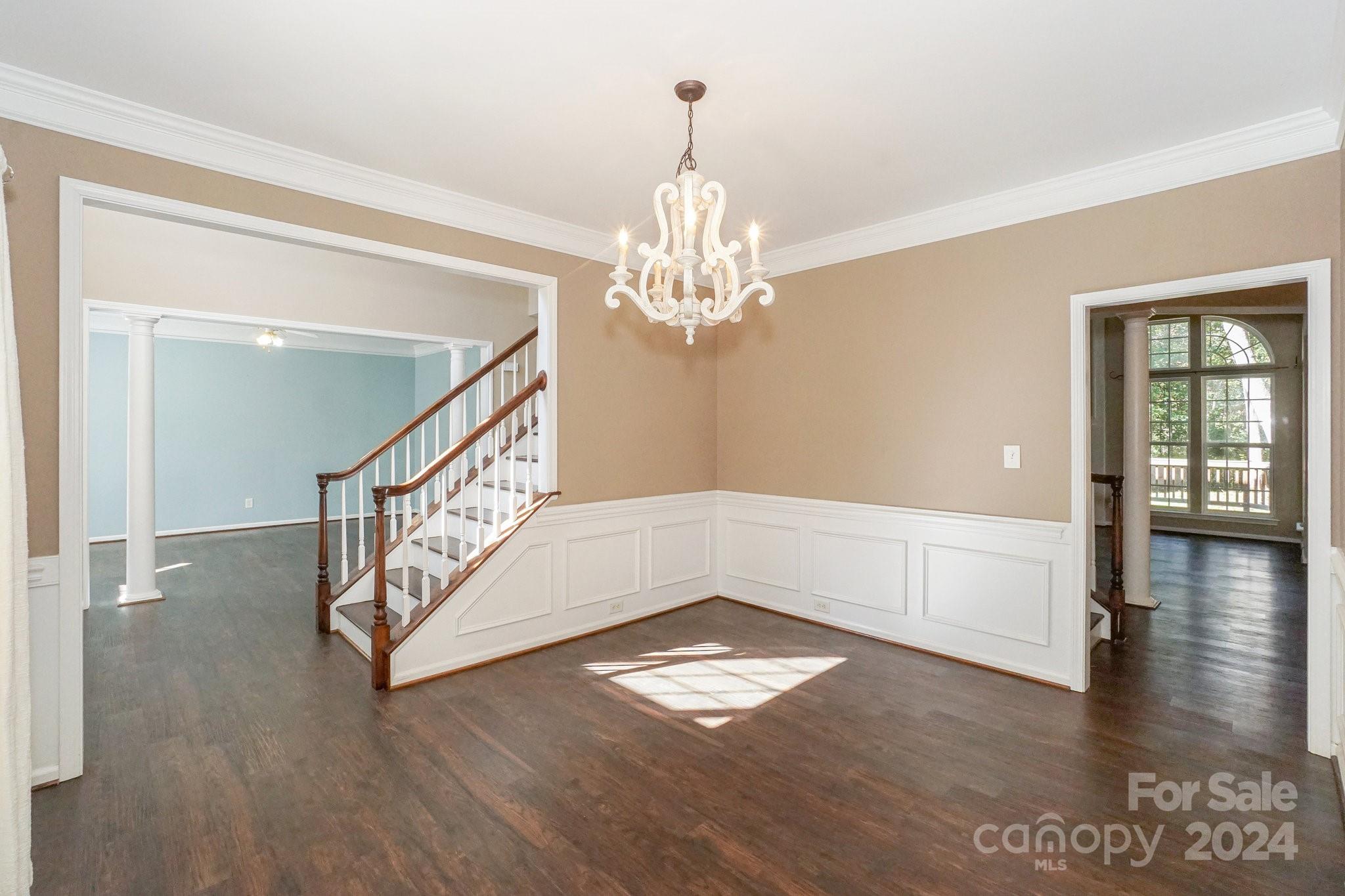 132 Monument Court
