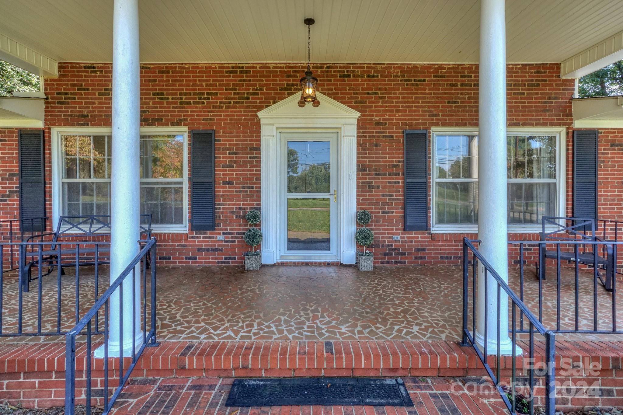 211 W Main Street