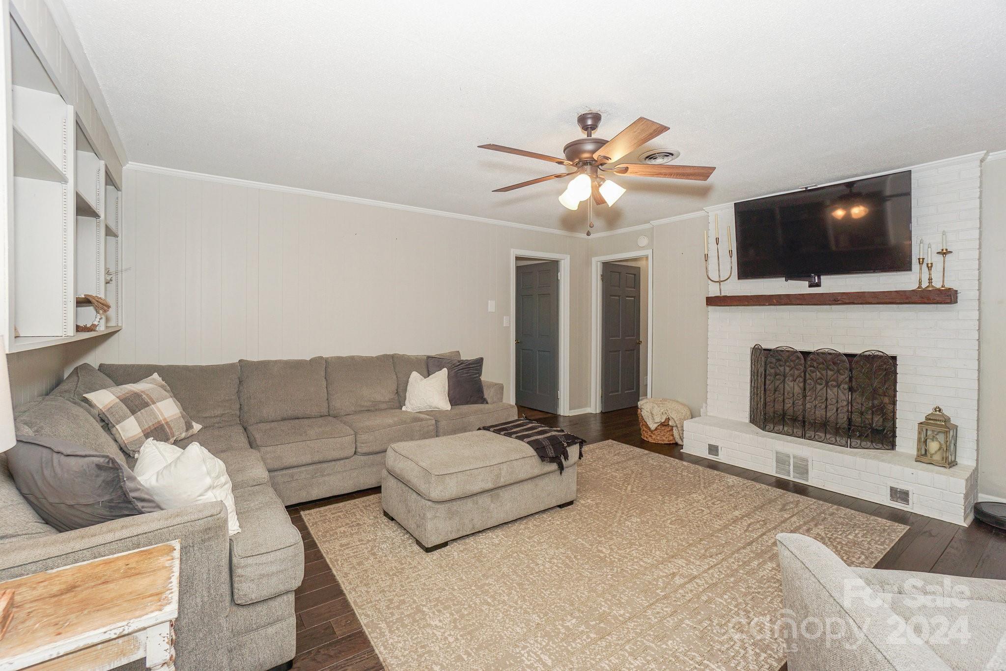 211 W Main Street