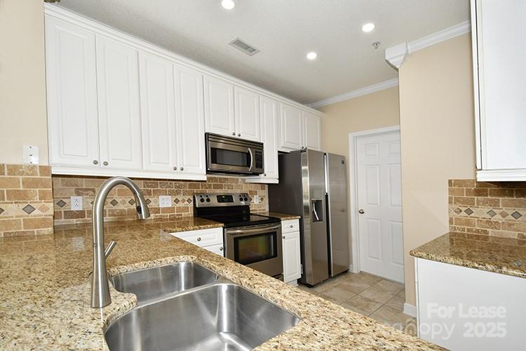 18824 Nautical Drive Unit: 23