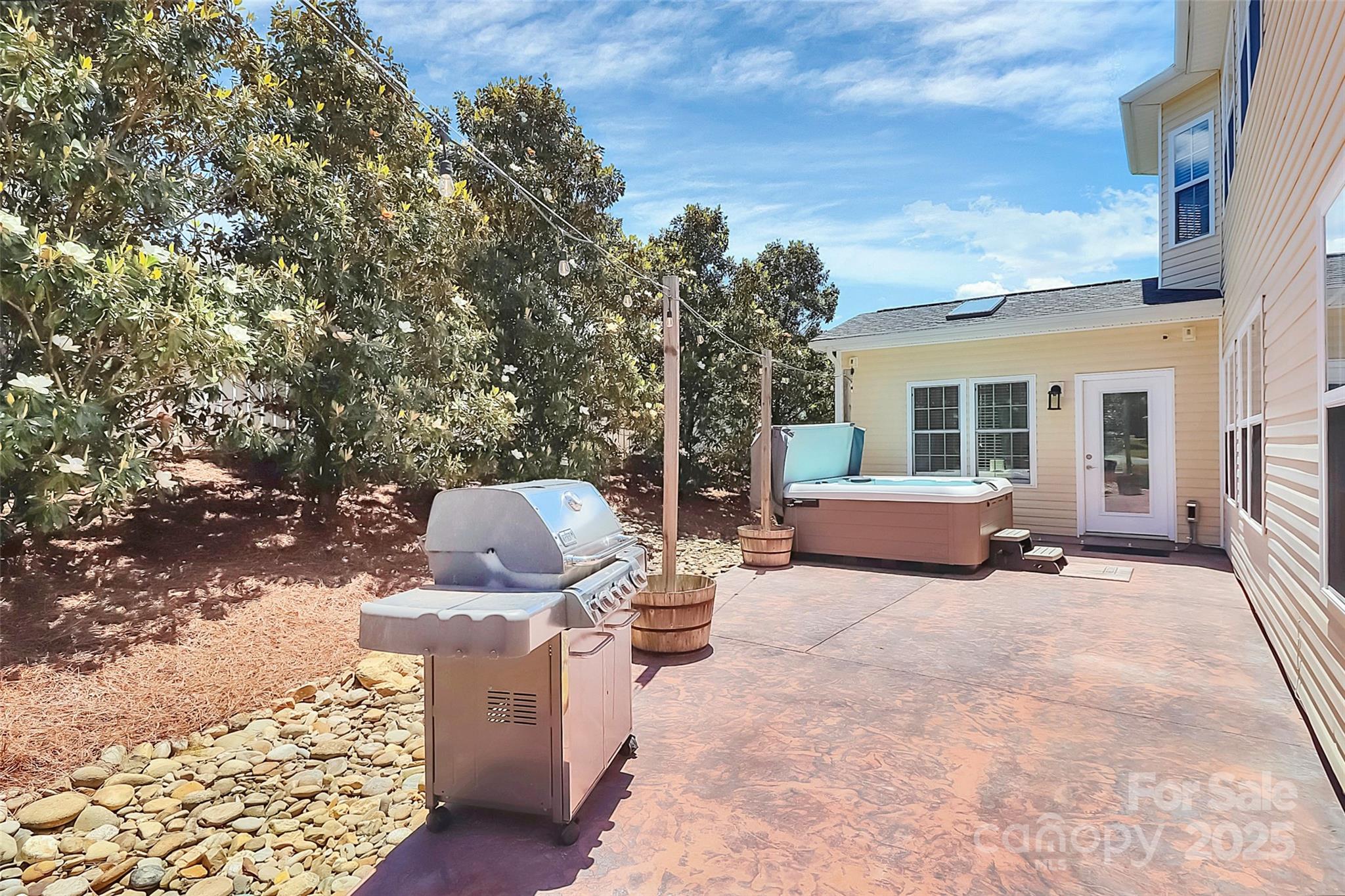 1618 Bay Meadows Avenue NW
