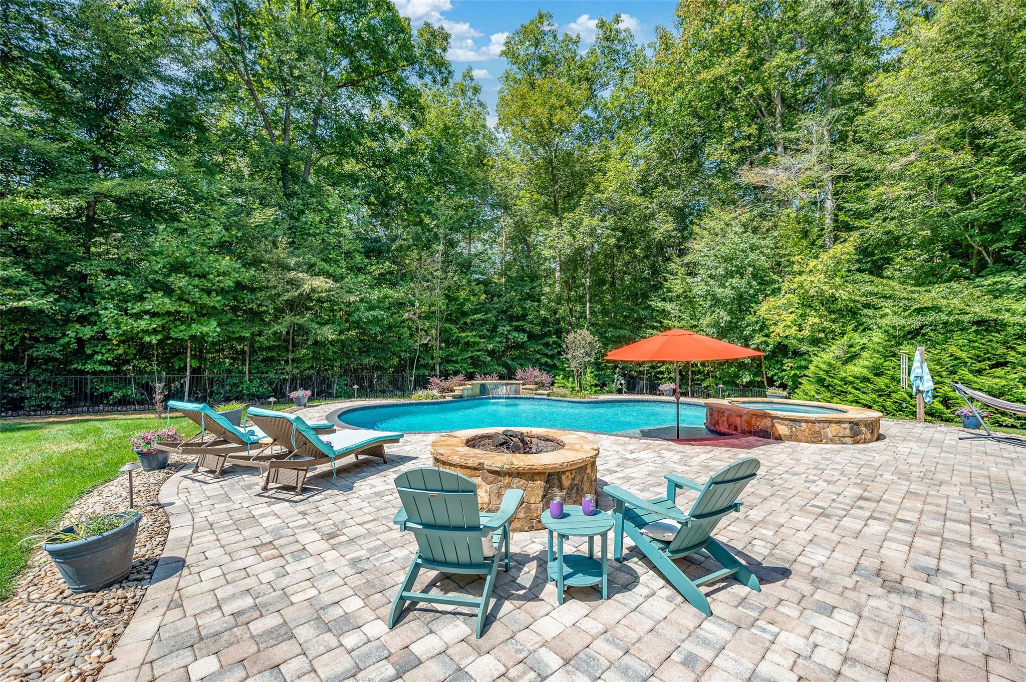 2104 Sweet Clover Way