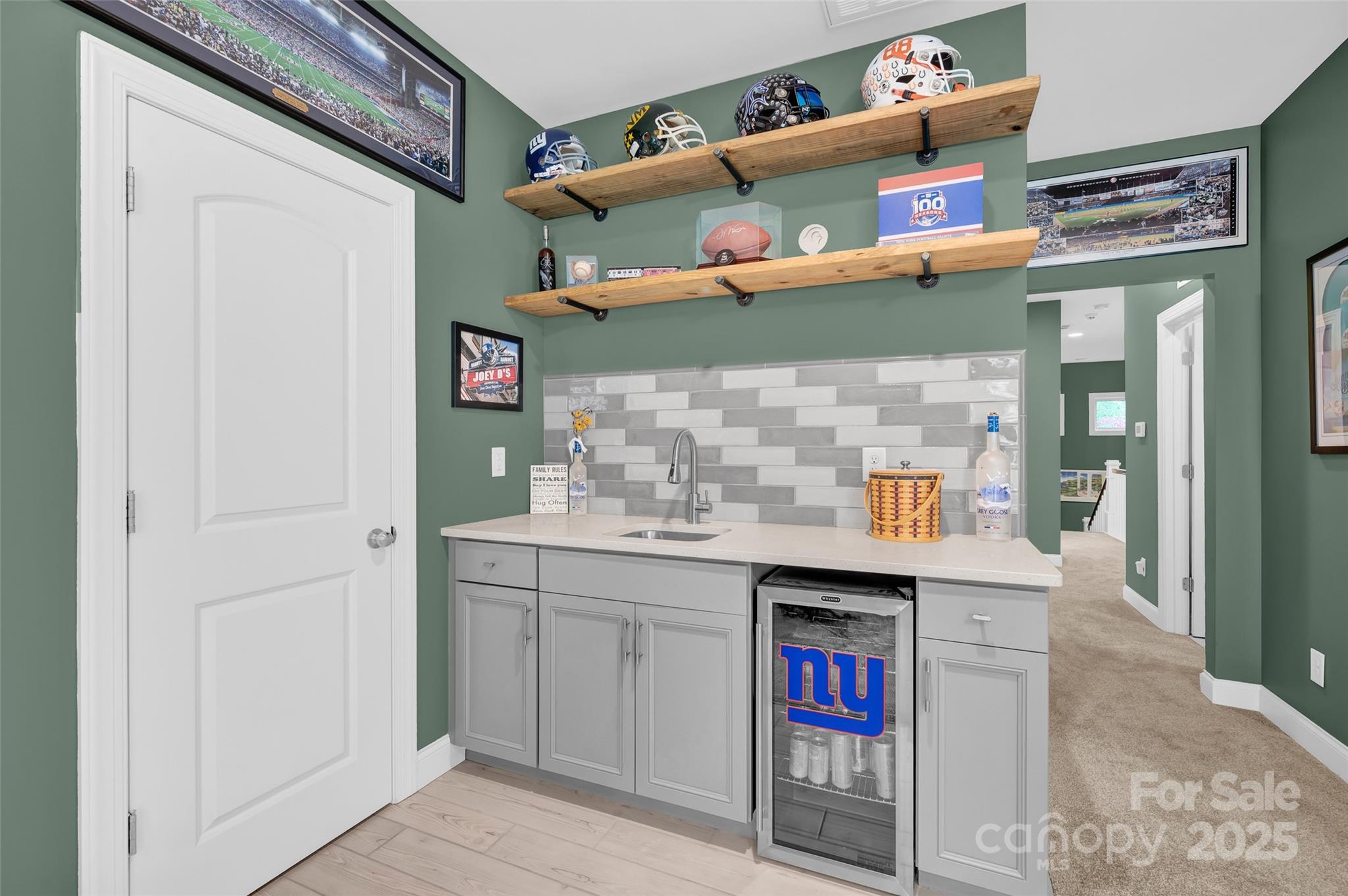 2104 Sweet Clover Way