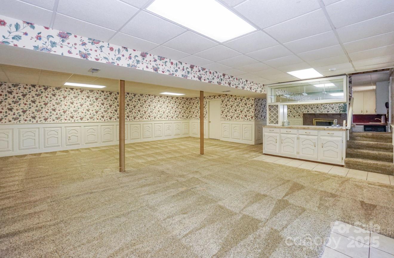 5166 Glenwood Street