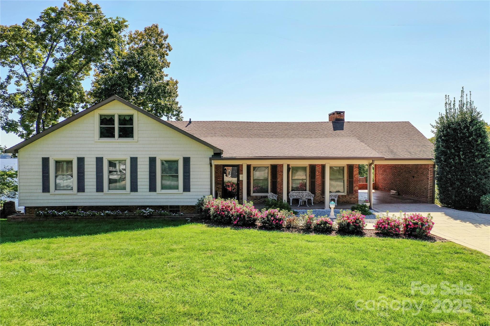 5166 Glenwood Street