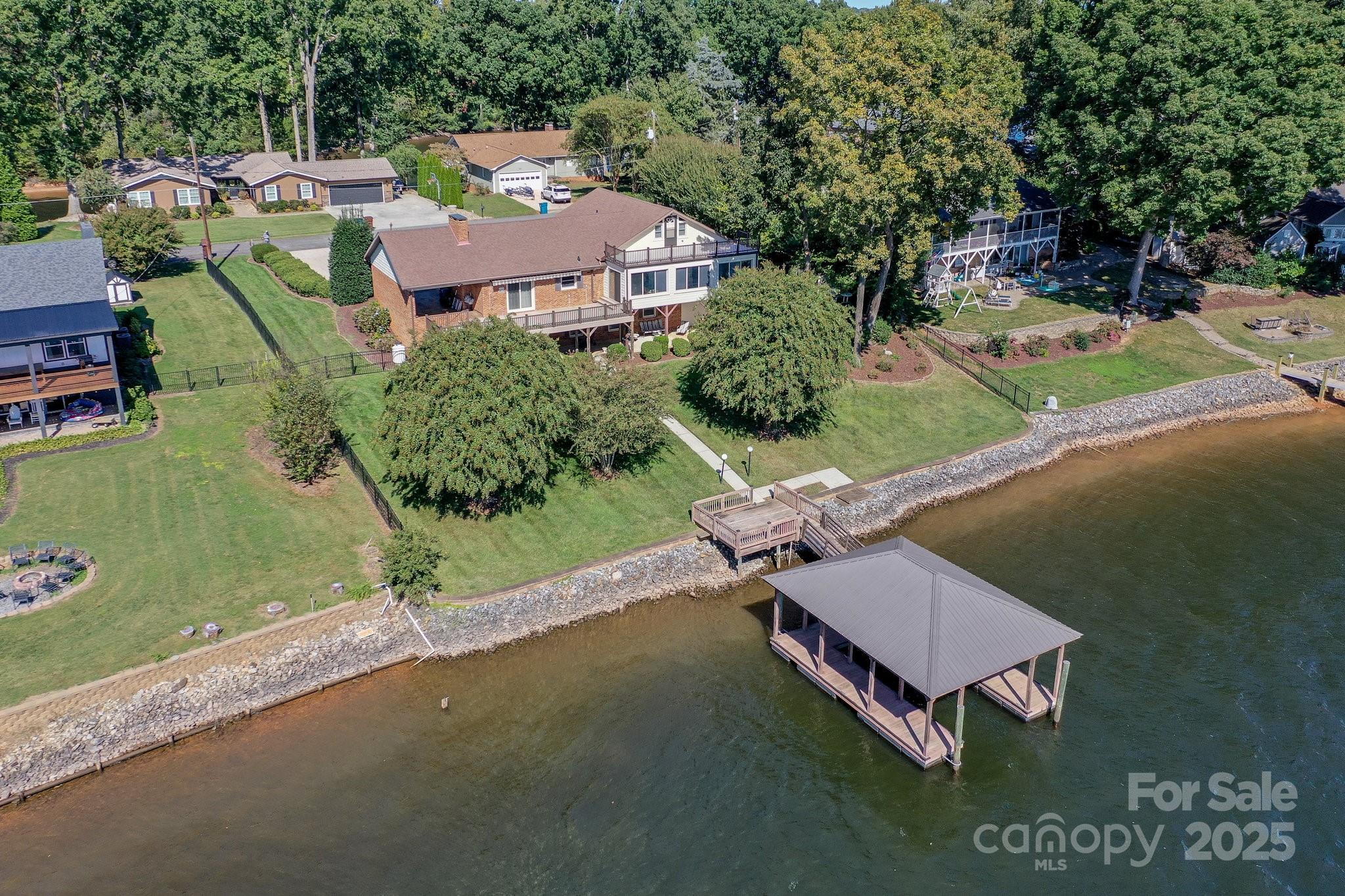 5166 Glenwood Street