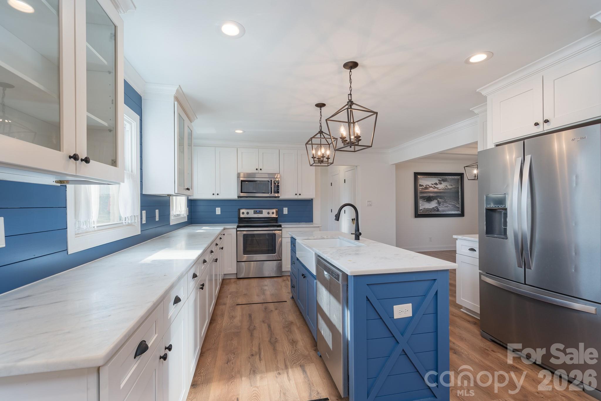 200 Belwood Drive