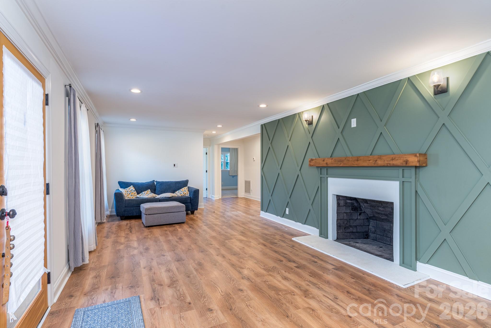 200 Belwood Drive