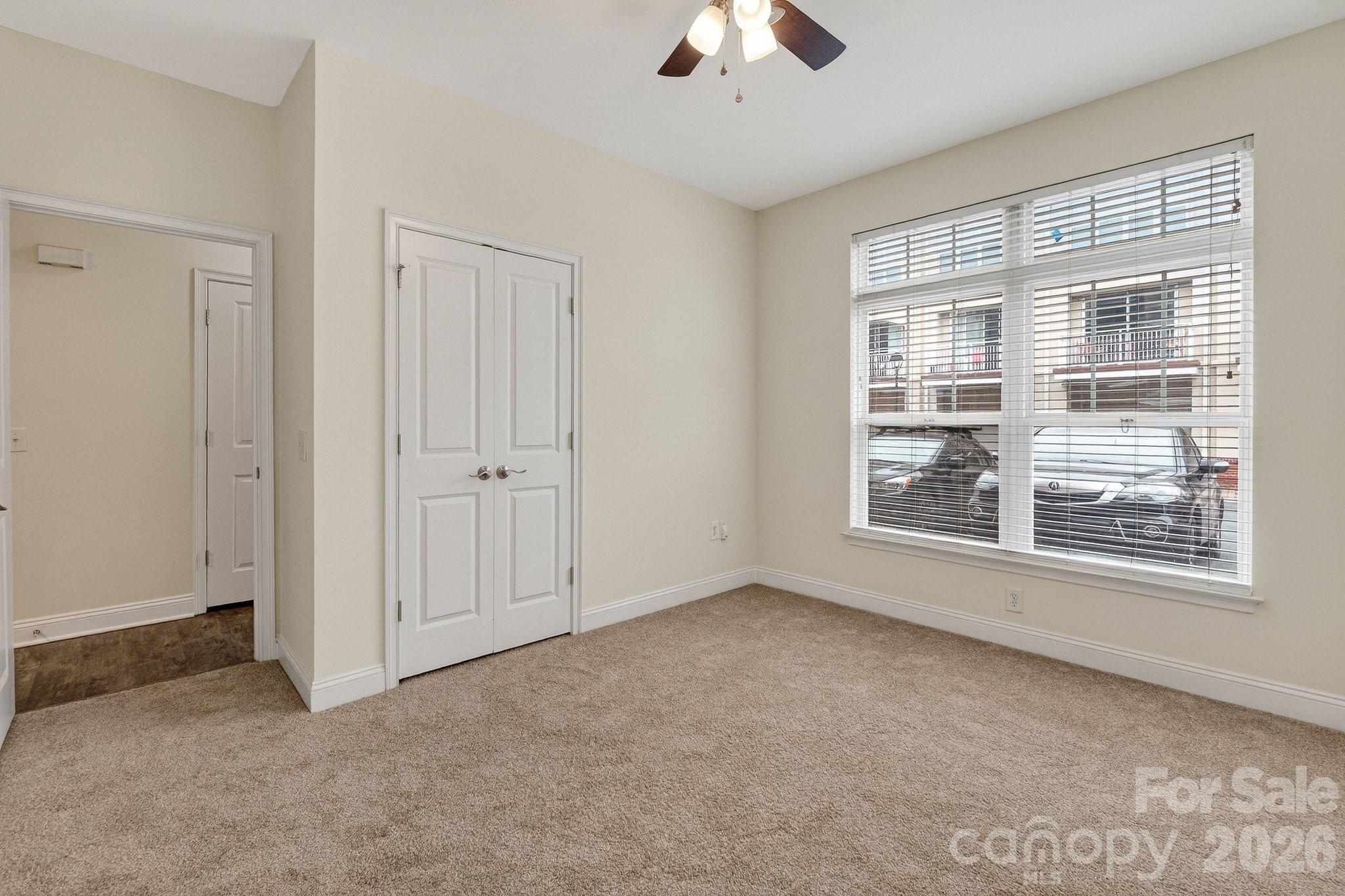 1306 Kenilworth Avenue