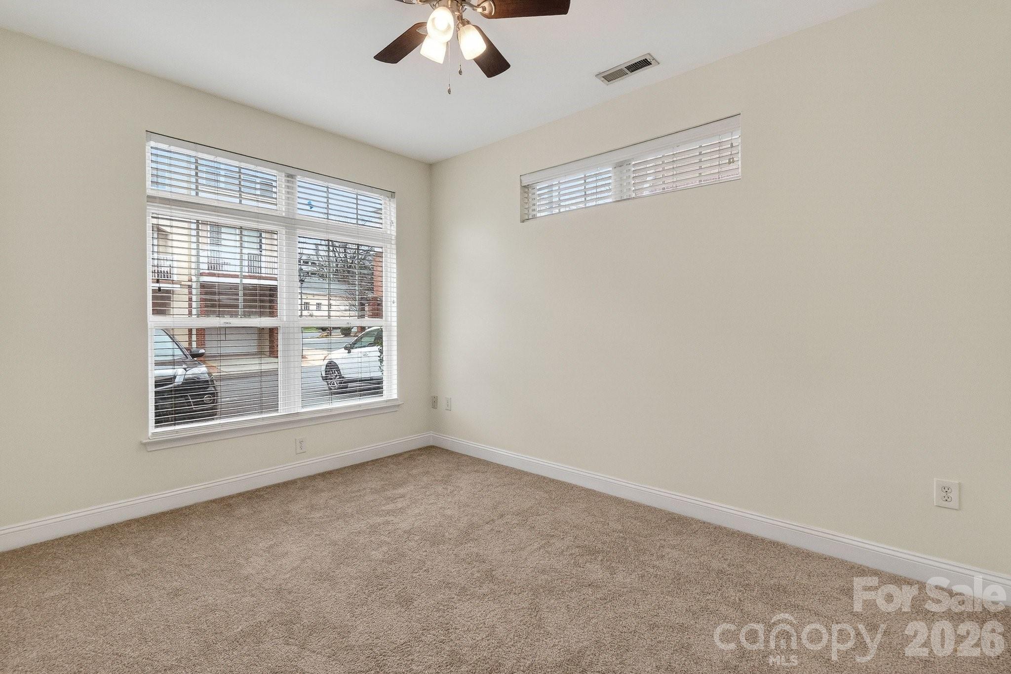 1306 Kenilworth Avenue