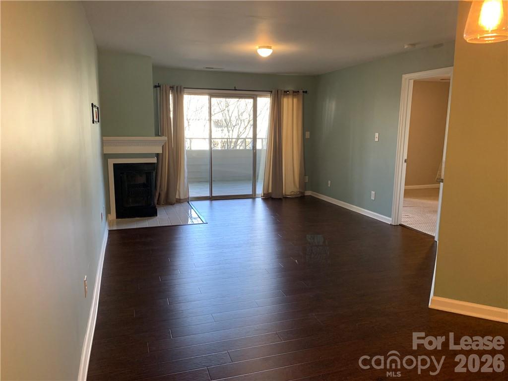 2519 Stockbridge Drive Unit: B