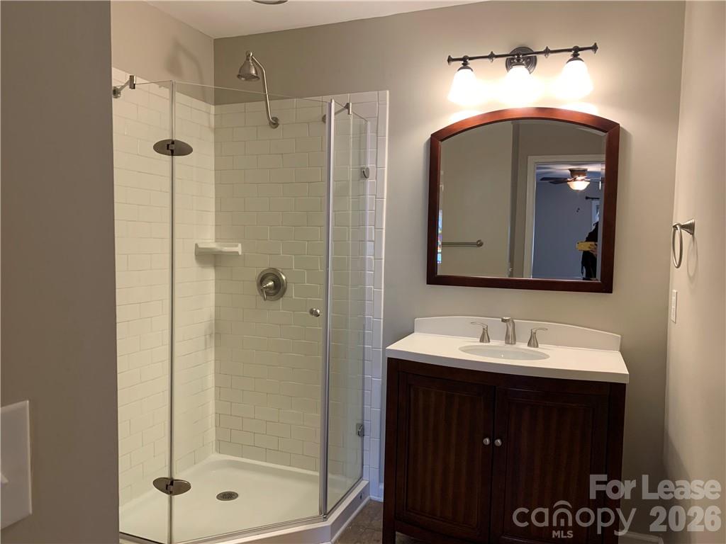 2519 Stockbridge Drive Unit: B