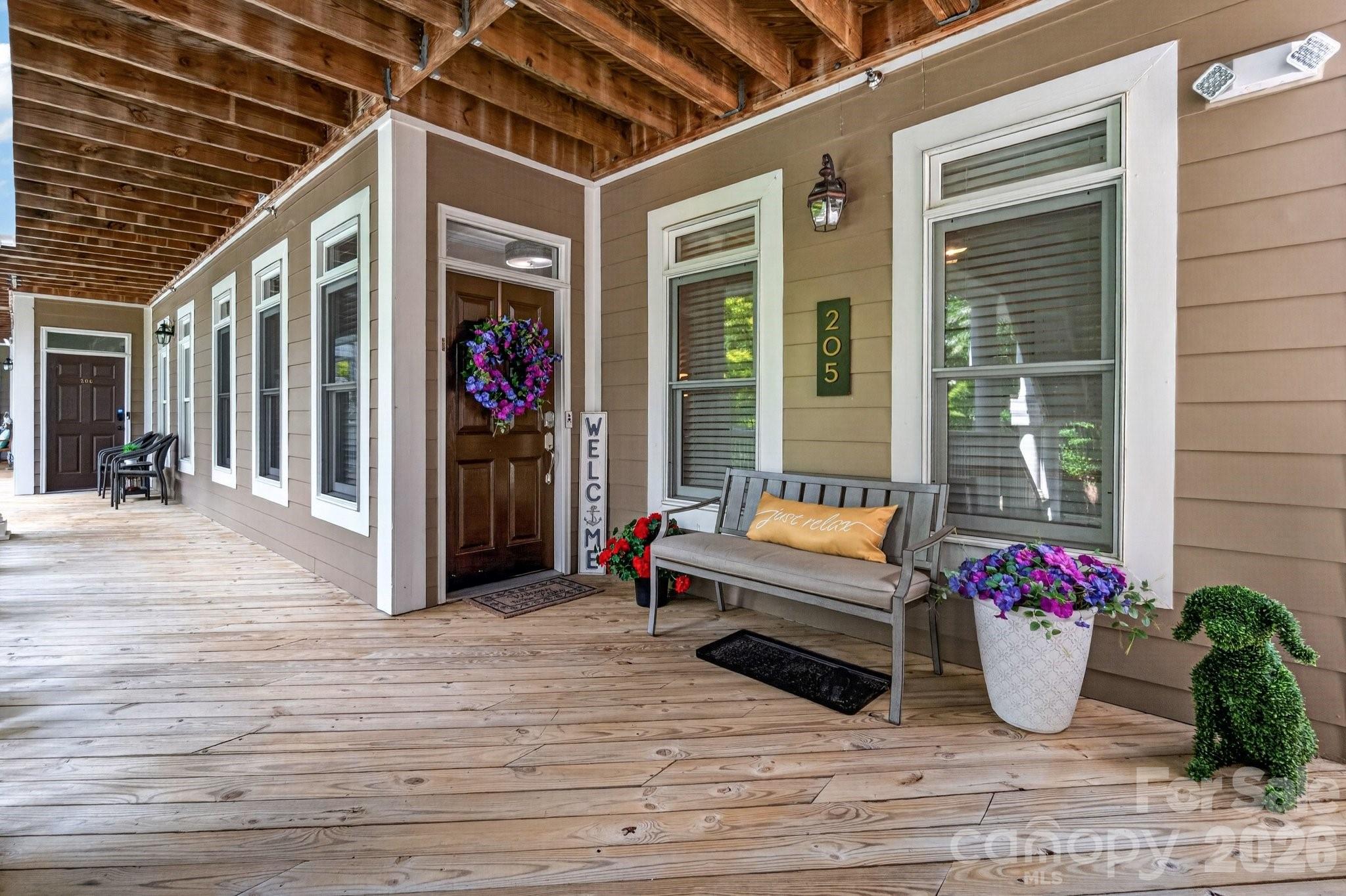 637 Williamson Road Unit: 205