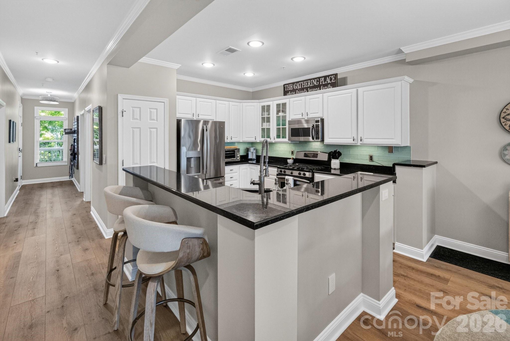 637 Williamson Road Unit: 205