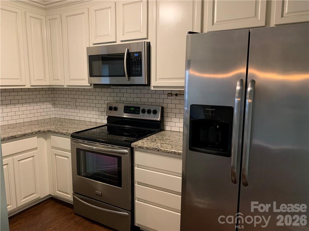 2519 Stockbridge Drive Unit: B