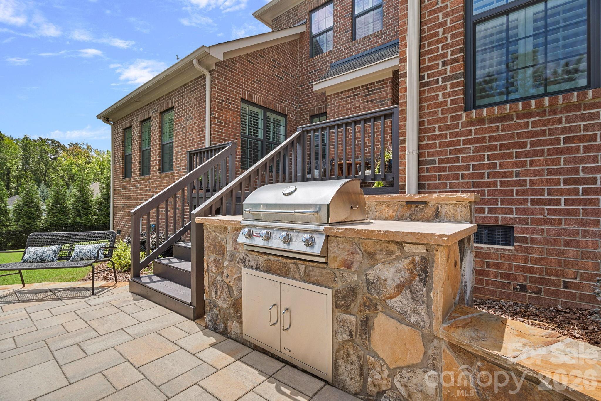 107 Barlow Street