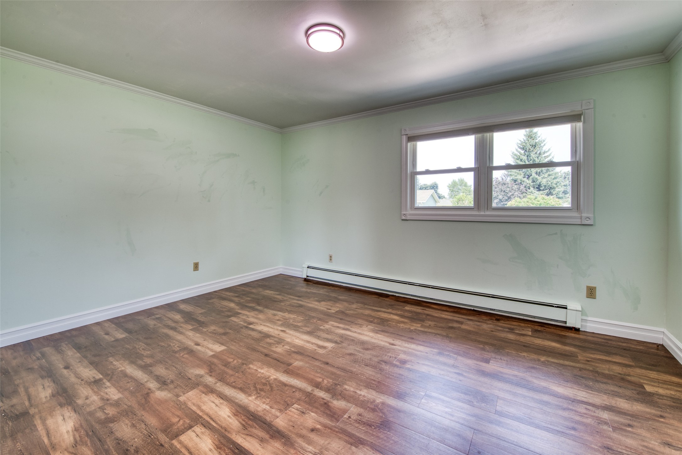 277 S Sapphire Street