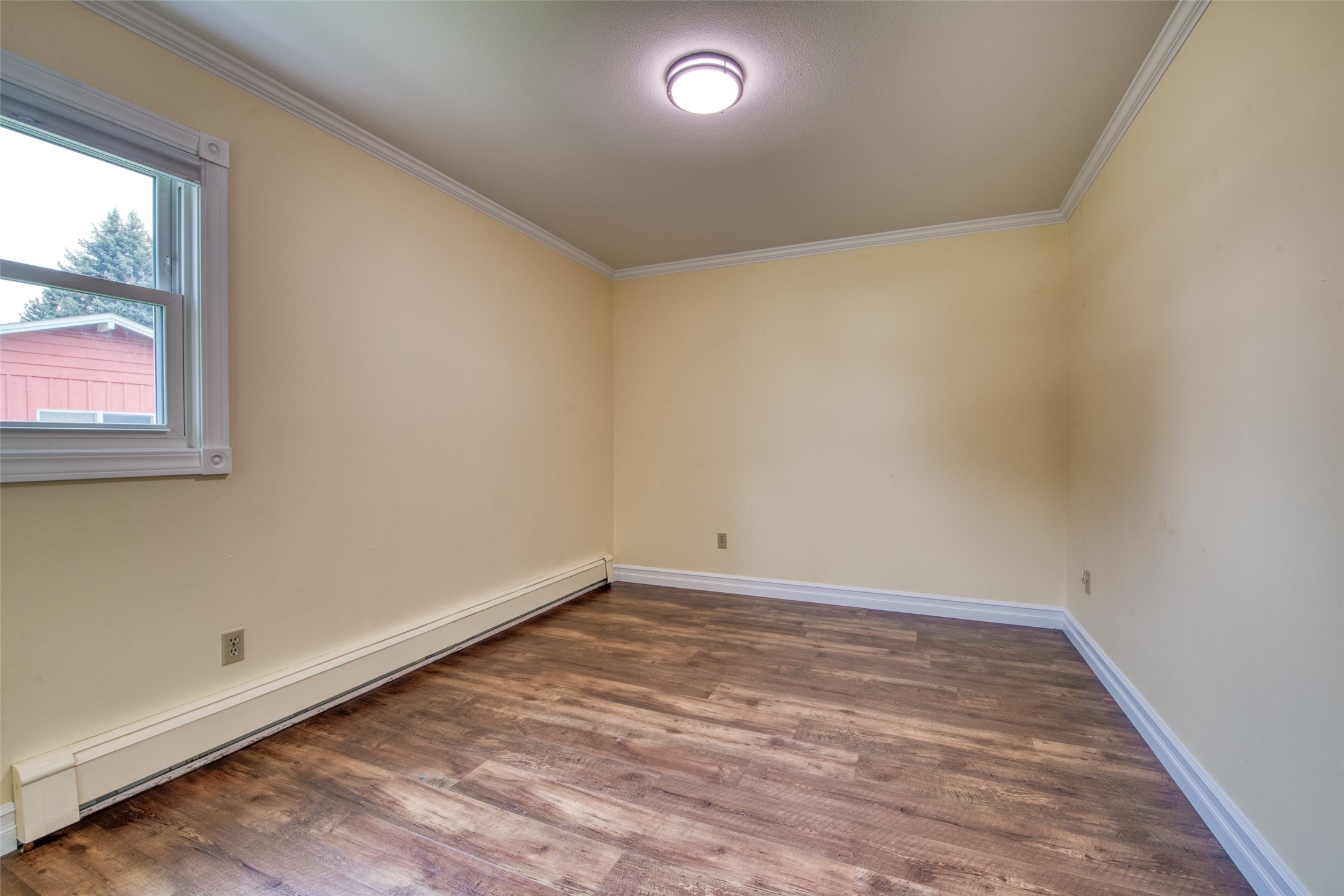 277 S Sapphire Street