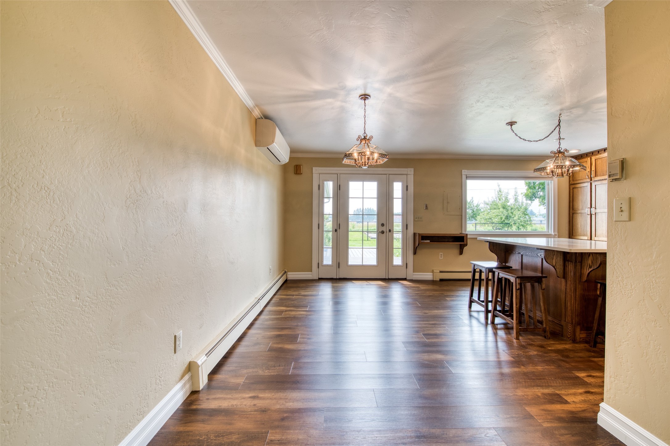 277 S Sapphire Street