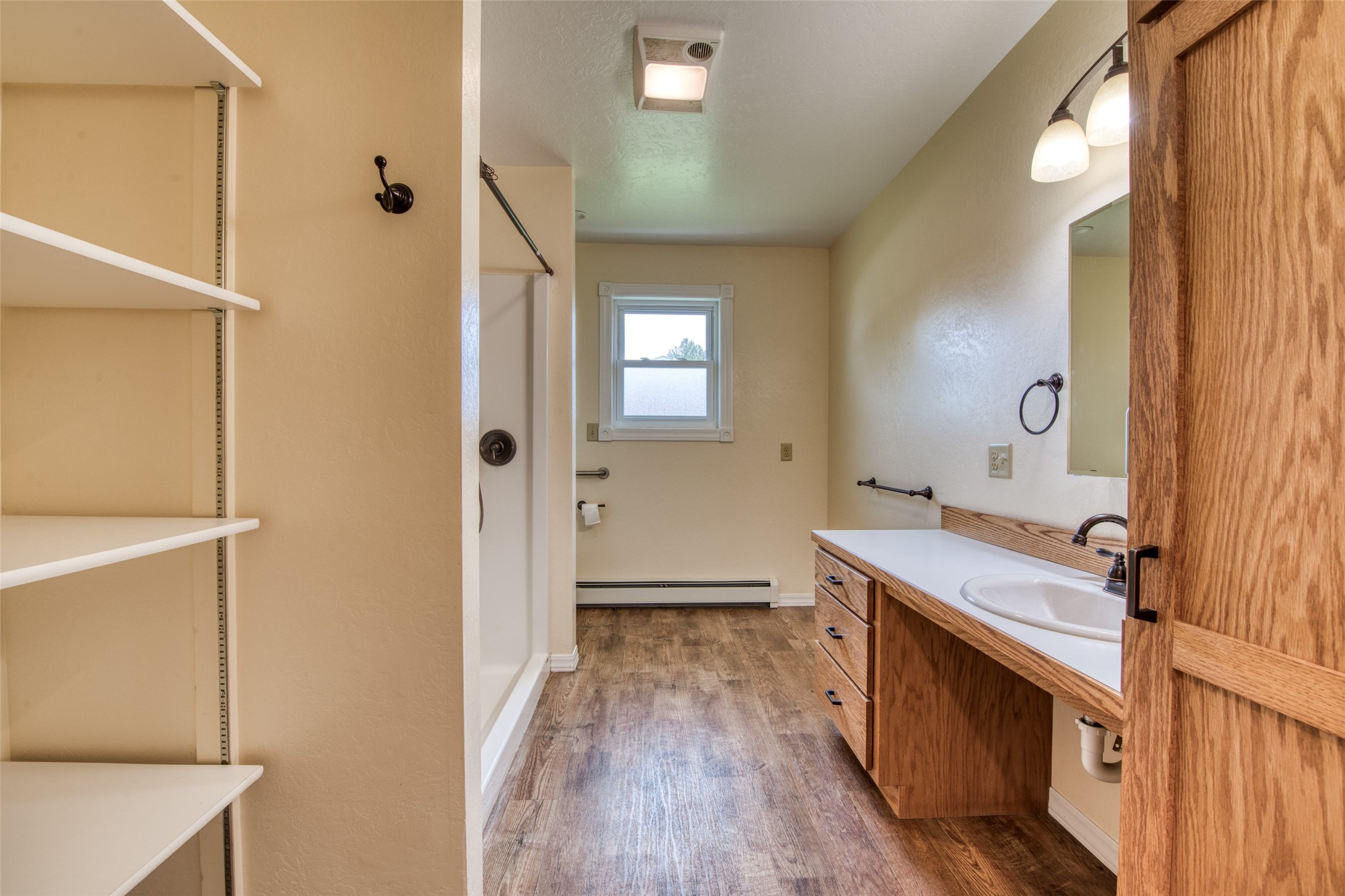 277 S Sapphire Street