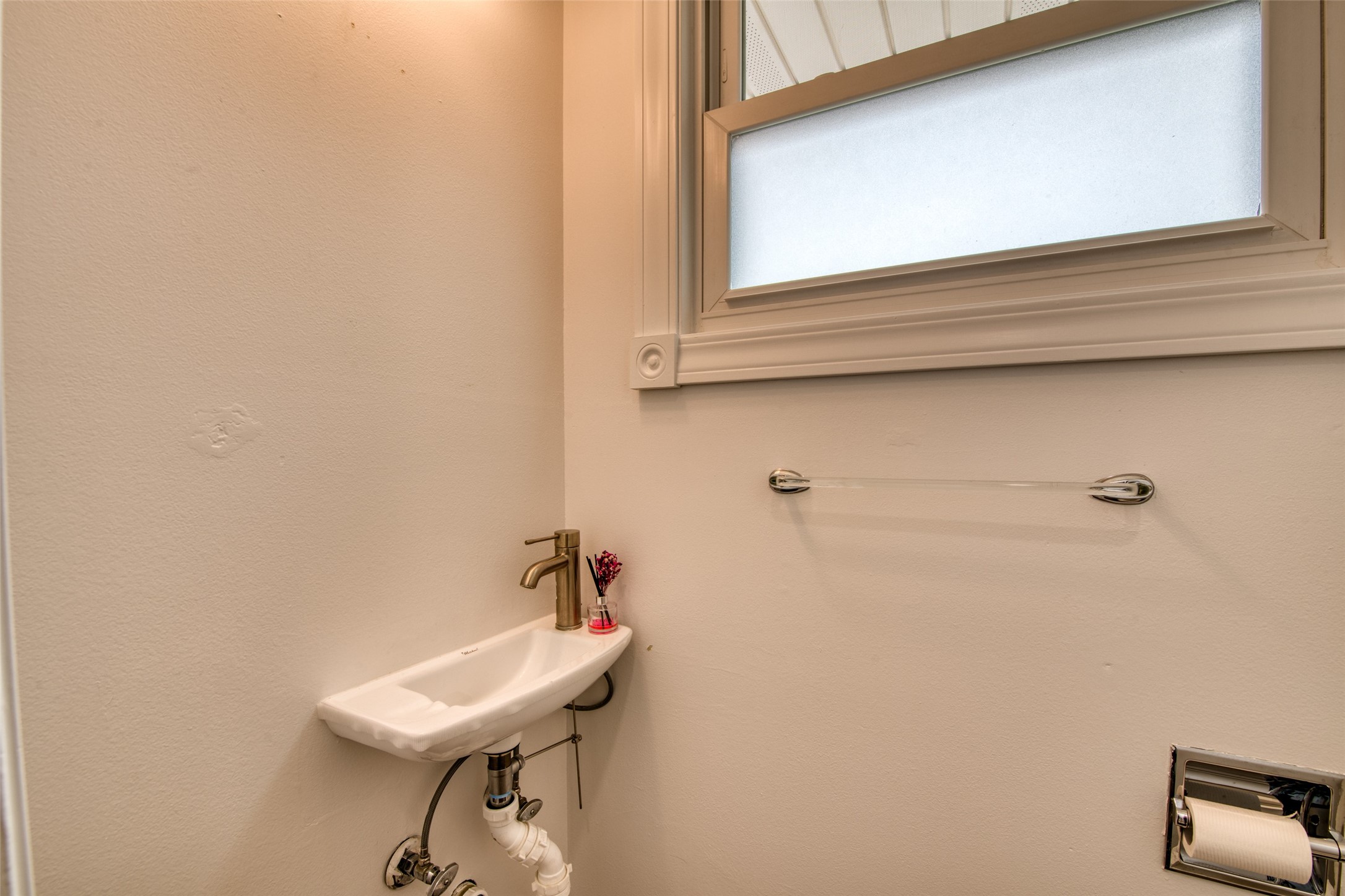 277 S Sapphire Street