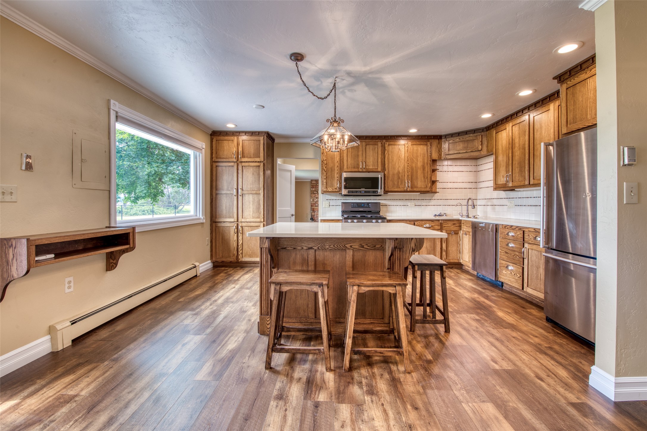 277 S Sapphire Street