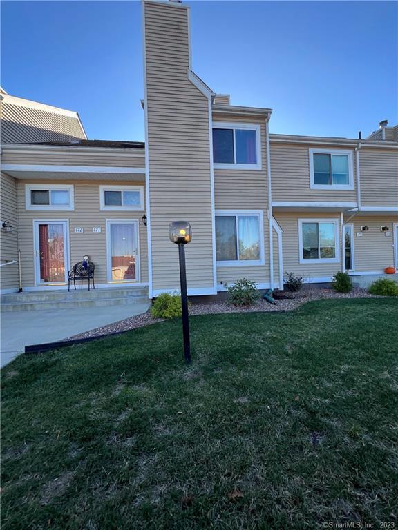 60 Old Town Road 171