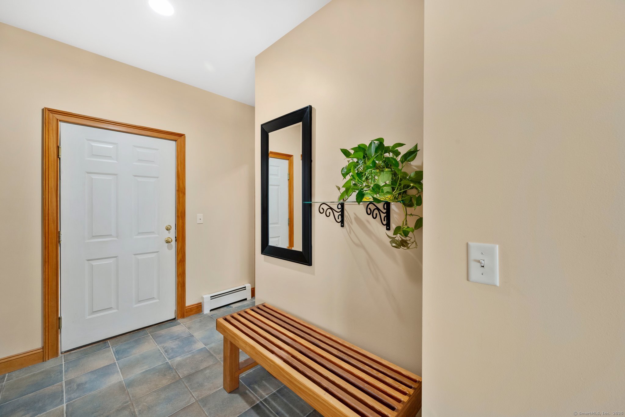 4 Jonathan Drive