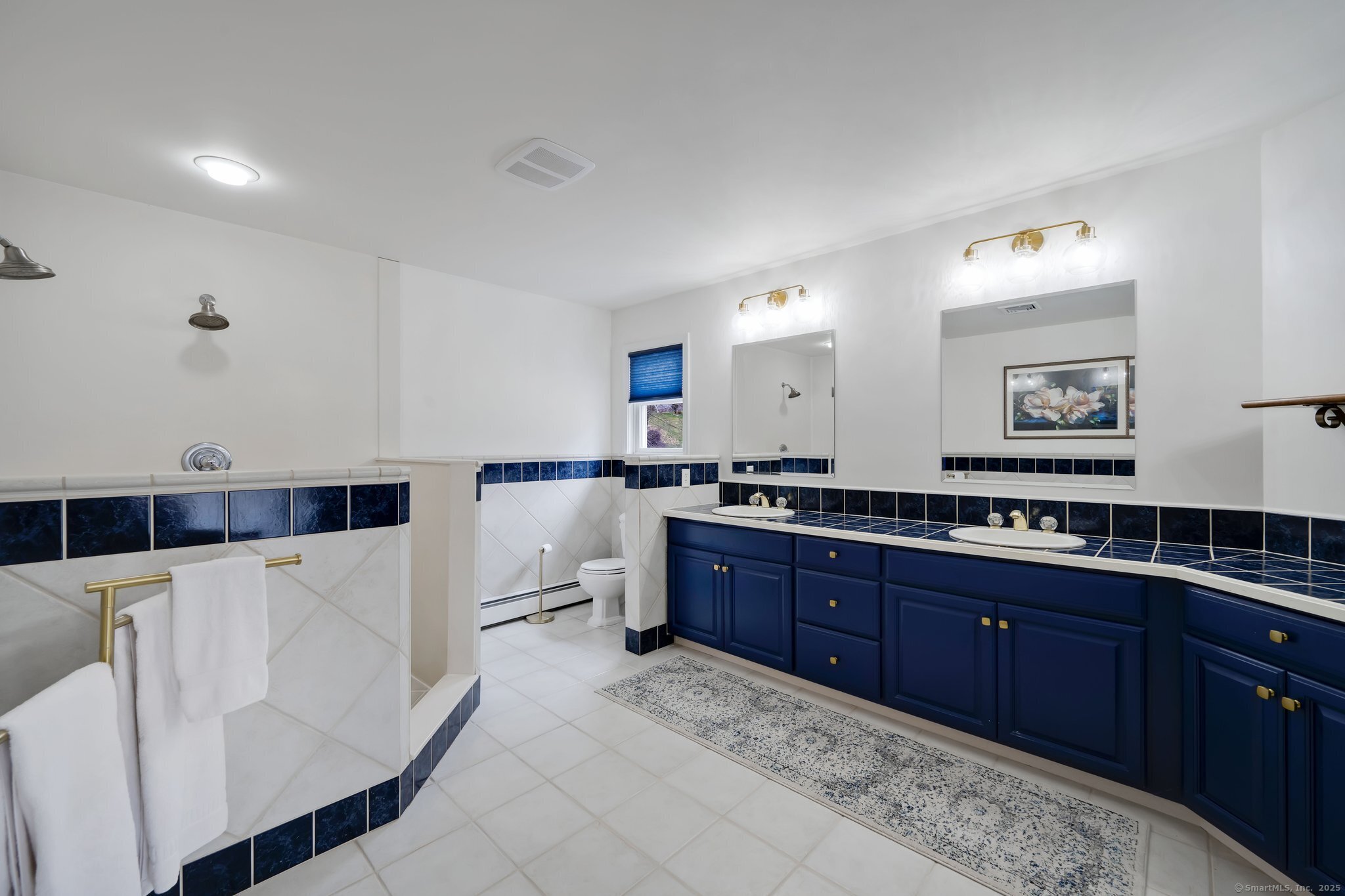 4 Jonathan Drive