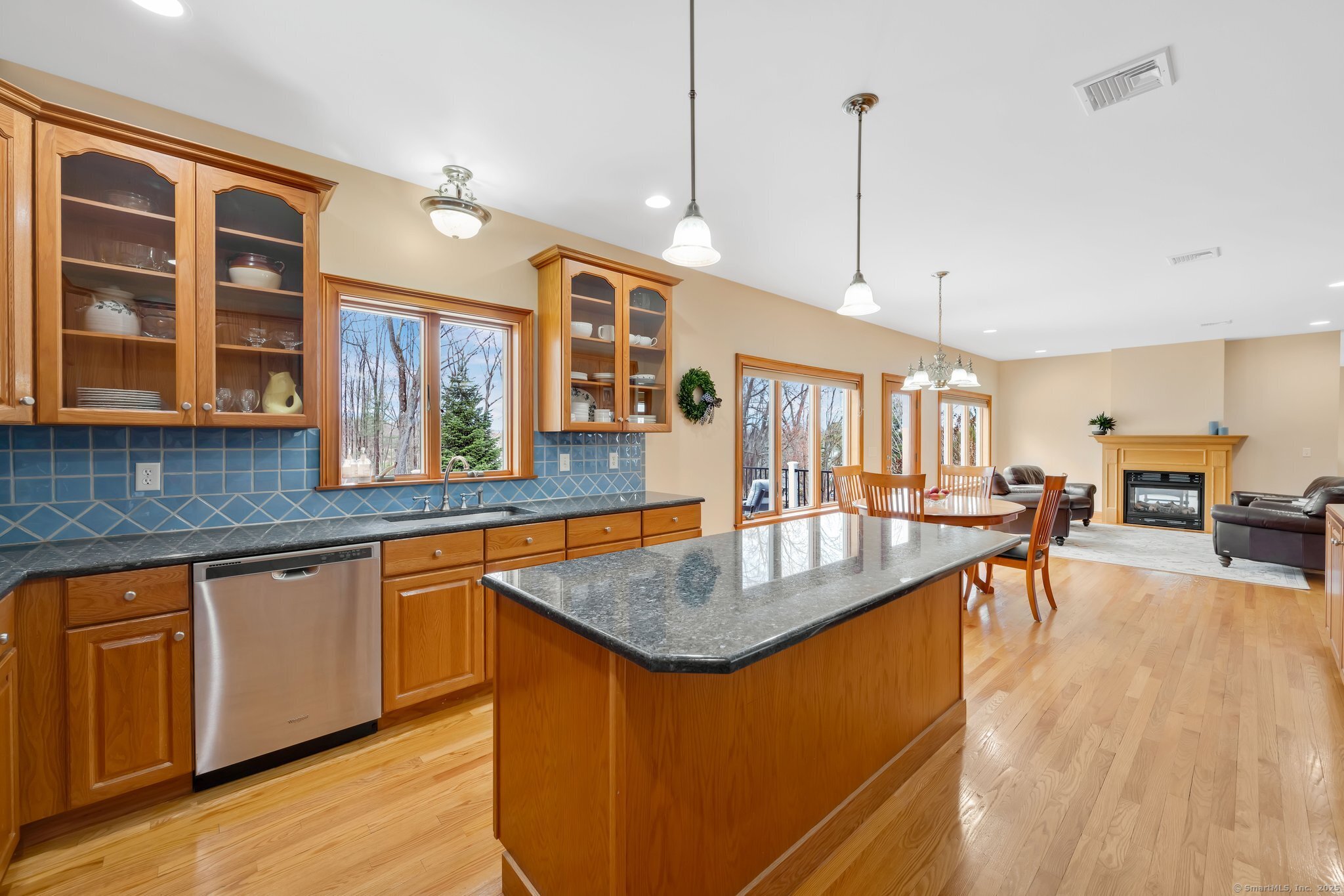 4 Jonathan Drive